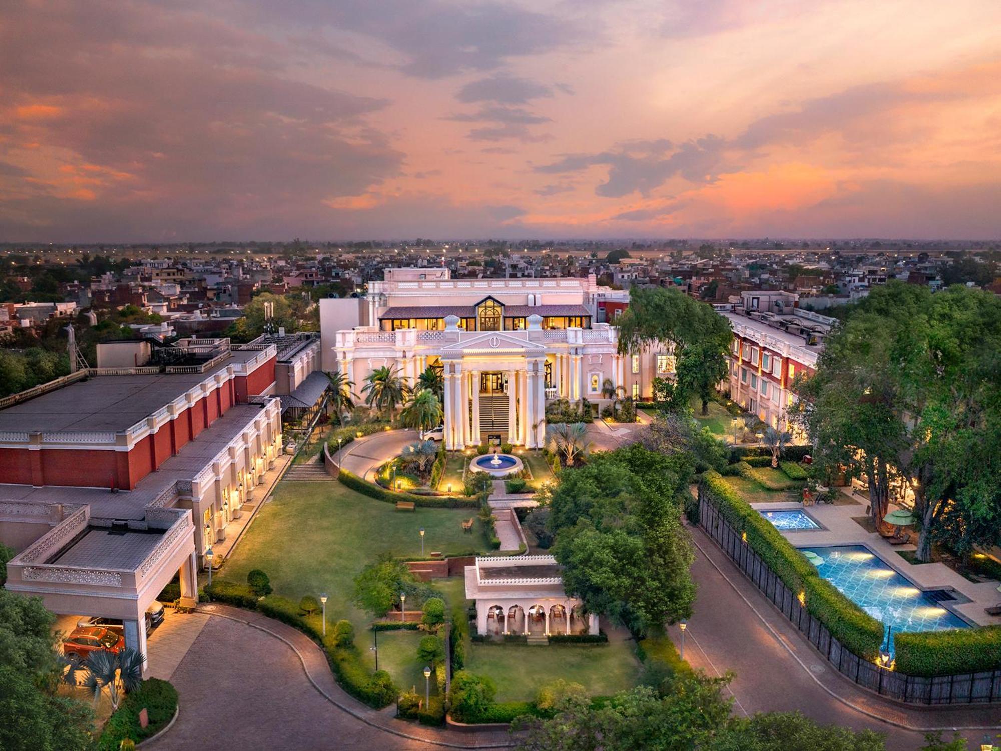 Welcomhotel By Itc Hotels, Raja Sansi, Amritsar Exteriör bild